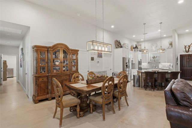 764 Stubbs RD, Johnson City, TX 78636