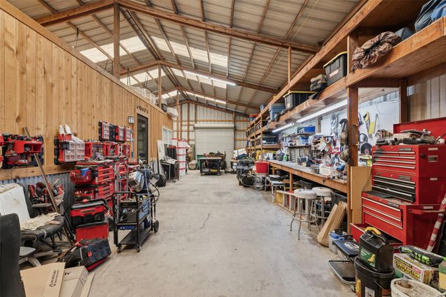 764 Stubbs RD, Johnson City, TX 78636