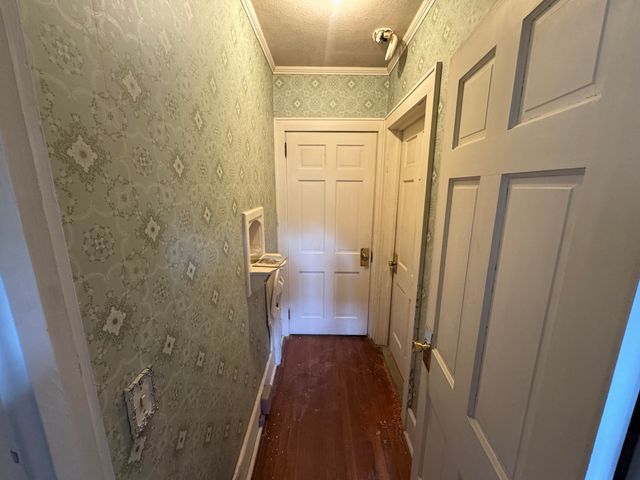200 N Lemacks Street, Walterboro, SC 29488