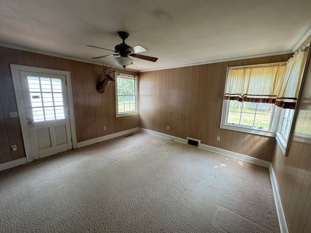 200 N Lemacks Street, Walterboro, SC 29488