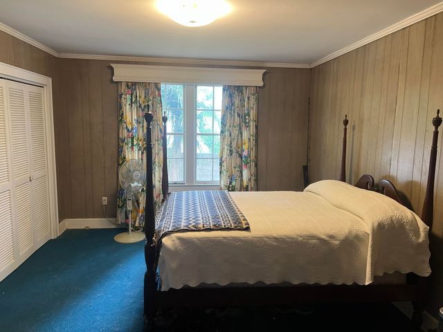 200 N Lemacks Street, Walterboro, SC 29488