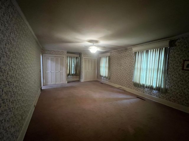 200 N Lemacks Street, Walterboro, SC 29488