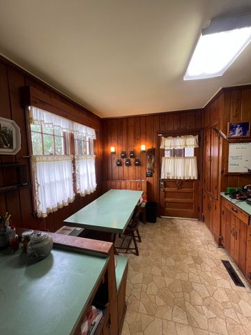 200 N Lemacks Street, Walterboro, SC 29488