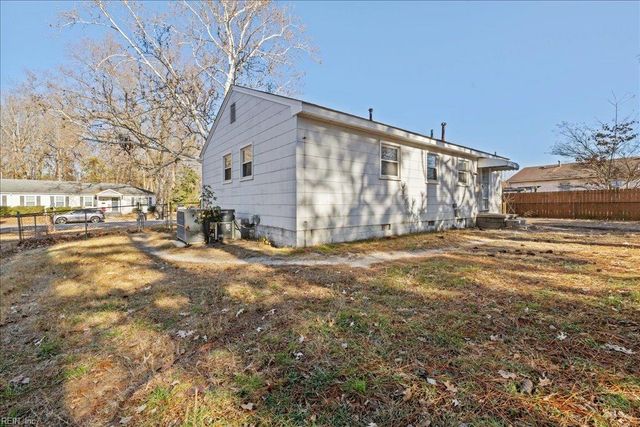 605 Cherokee RD, Portsmouth, VA 23701