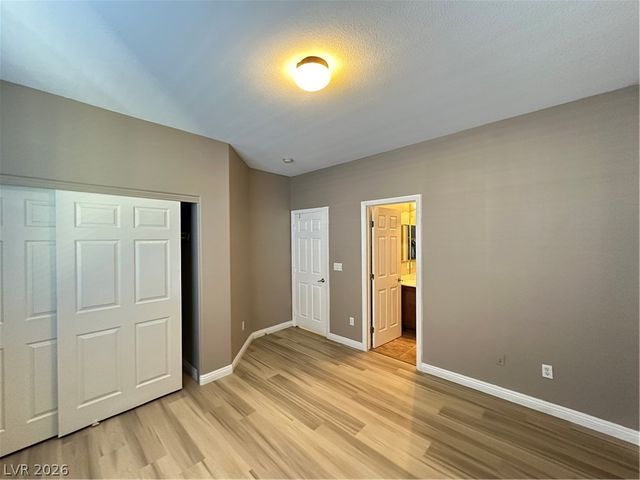 8313 Agnew Valley Court, Las Vegas, NV 89178