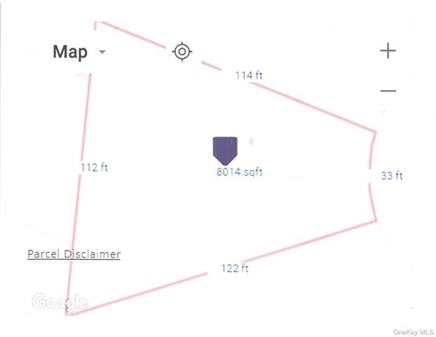 8 Carmans Court, Farmingdale, NY 11735