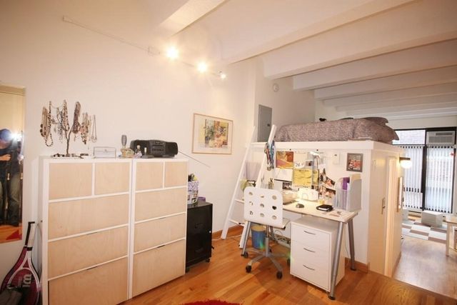 12 Stoneholm 503, Boston, MA 02115