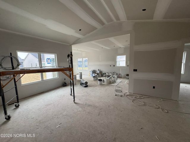 5033 Easton Drive, Oregon, OH 43616