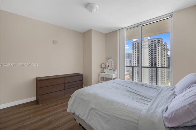 1111 SW 1st Avenue 2723N, Miami, FL 33130