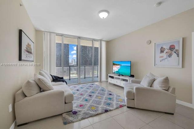 1111 SW 1st Avenue 2723N, Miami, FL 33130