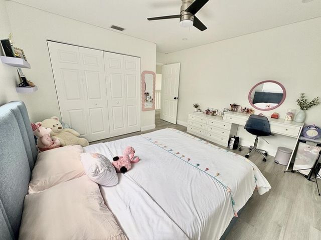 3 Kyle Way, Boynton Beach, FL 33426