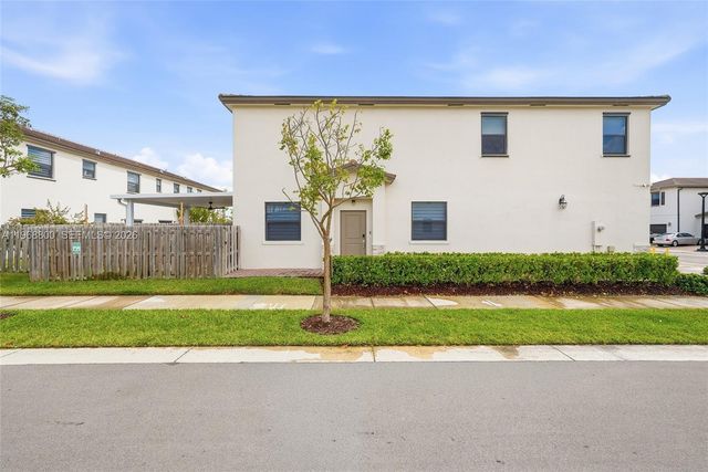 13091 SW 232nd Ln, Miami, FL 33170