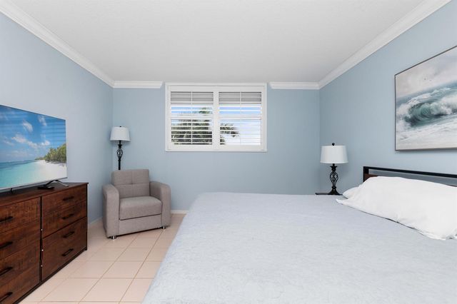 2731 NE 14th St Causeway 532, Pompano Beach, FL 33062