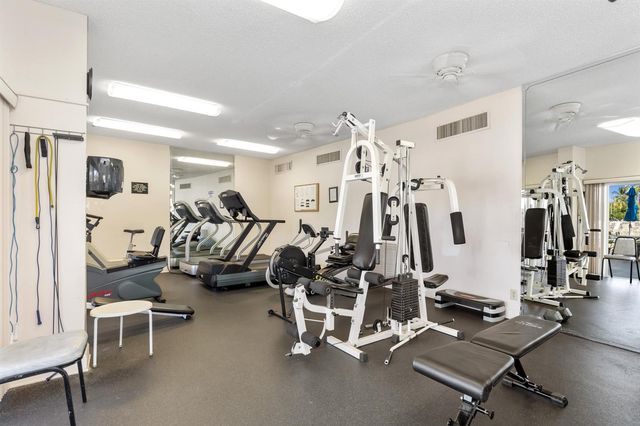 2731 NE 14th St Causeway 532, Pompano Beach, FL 33062