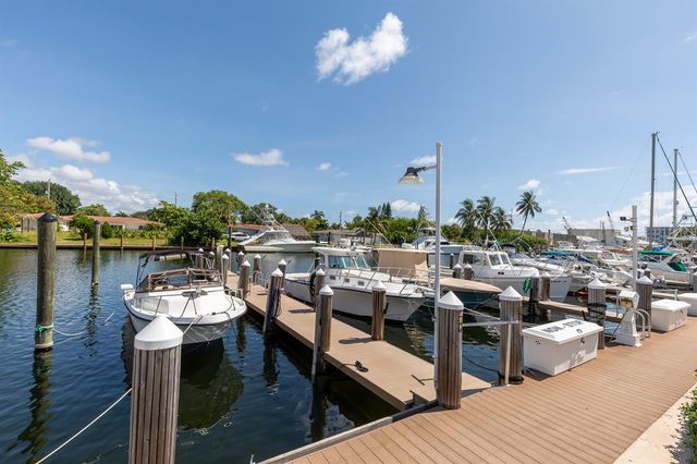 2731 NE 14th St Causeway 532, Pompano Beach, FL 33062