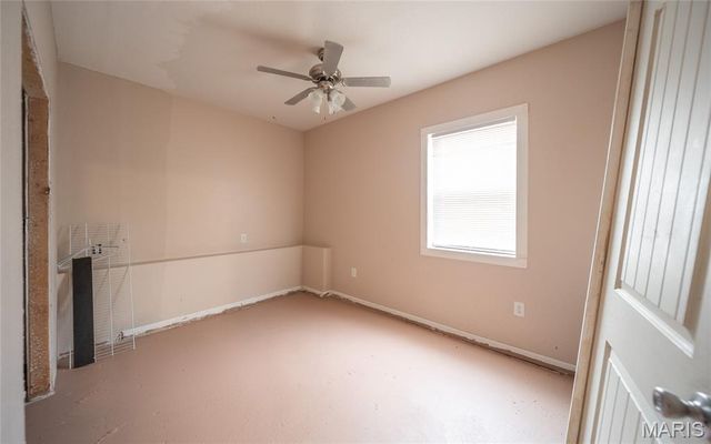 24235 Thames Lane, St Robert, MO 65584