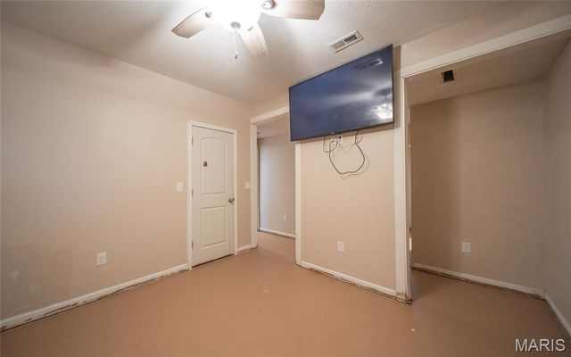 24235 Thames Lane, St Robert, MO 65584