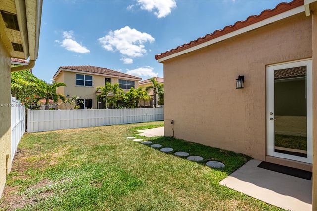 15130 SW 49th Ct 15130, Davie, FL 33331