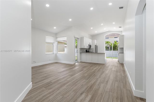 15130 SW 49th Ct 15130, Davie, FL 33331