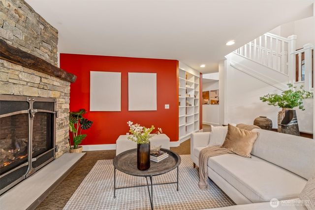 545 Holly Drive, Edmonds, WA 98020
