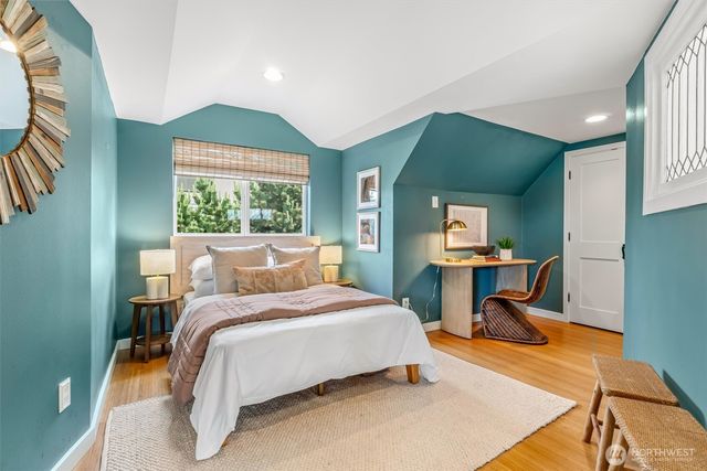 545 Holly Drive, Edmonds, WA 98020
