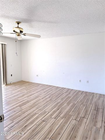 20014 N BROKEN ARROW Drive, Sun City West, AZ 85375