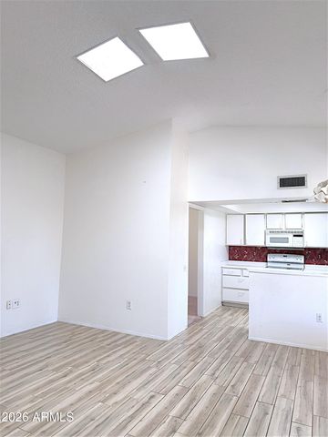 20014 N BROKEN ARROW Drive, Sun City West, AZ 85375