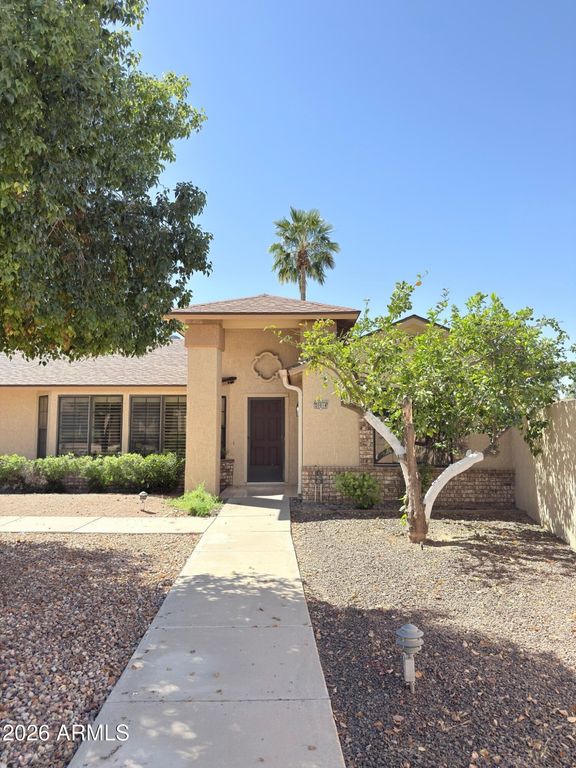 20014 N BROKEN ARROW Drive, Sun City West, AZ 85375