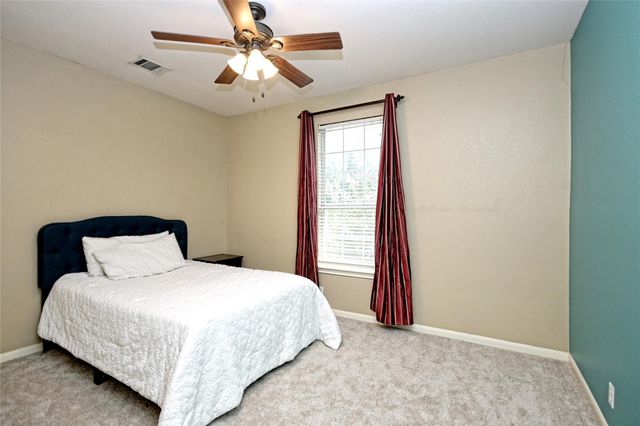 1004 Rutgers DR, Pflugerville, TX 78660