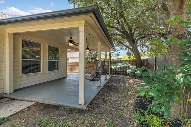 1004 Rutgers DR, Pflugerville, TX 78660