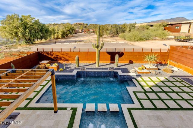 6525 E CAVE CREEK Road 27, Cave Creek, AZ 85331