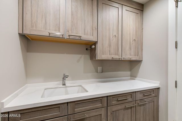 6525 E CAVE CREEK Road 27, Cave Creek, AZ 85331