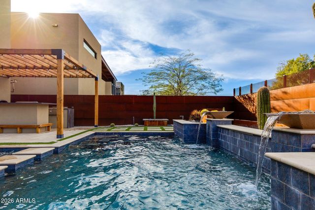 6525 E CAVE CREEK Road 27, Cave Creek, AZ 85331