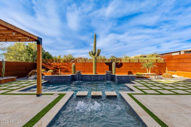 6525 E CAVE CREEK Road 27, Cave Creek, AZ 85331