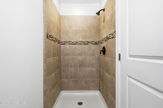 893 Lakehurst Avenue, Jackson, NJ 08527
