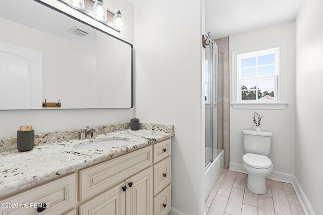 893 Lakehurst Avenue, Jackson, NJ 08527