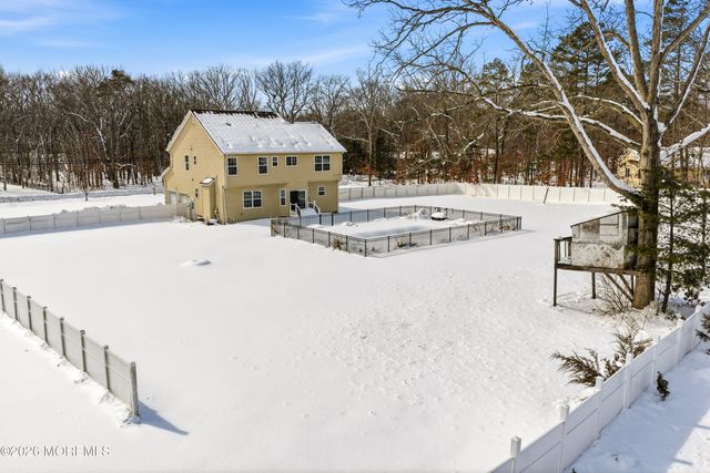 893 Lakehurst Avenue, Jackson, NJ 08527