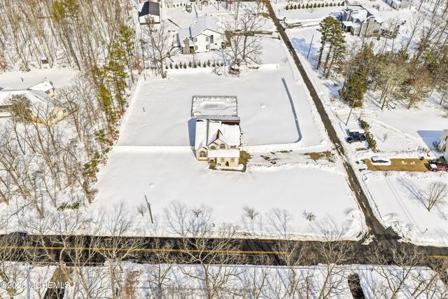 893 Lakehurst Avenue, Jackson, NJ 08527