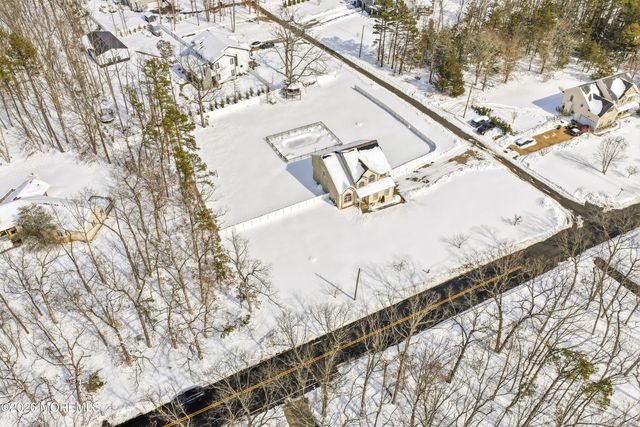 893 Lakehurst Avenue, Jackson, NJ 08527