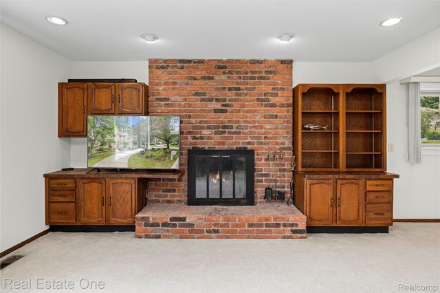 33615 Heritage Hills Drive, Farmington Hills, MI 48331