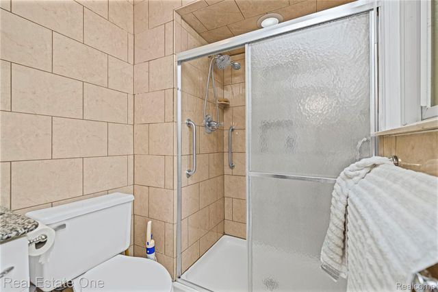 33615 Heritage Hills Drive, Farmington Hills, MI 48331