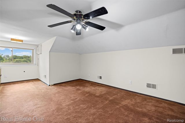33615 Heritage Hills Drive, Farmington Hills, MI 48331