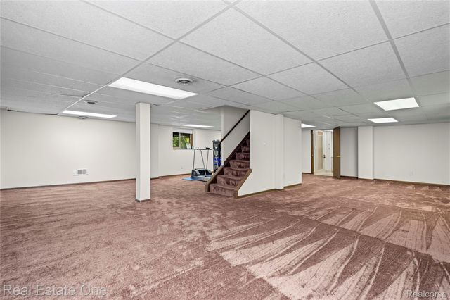 33615 Heritage Hills Drive, Farmington Hills, MI 48331