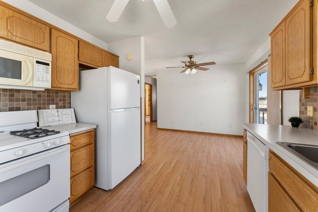 766 Joes Lake Road SE, Cambridge, MN 55008