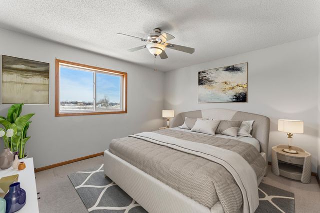 766 Joes Lake Road SE, Cambridge, MN 55008