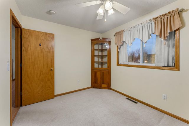 766 Joes Lake Road SE, Cambridge, MN 55008