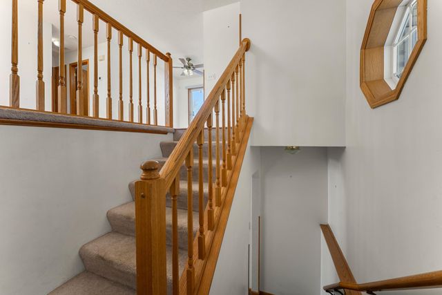 766 Joes Lake Road SE, Cambridge, MN 55008