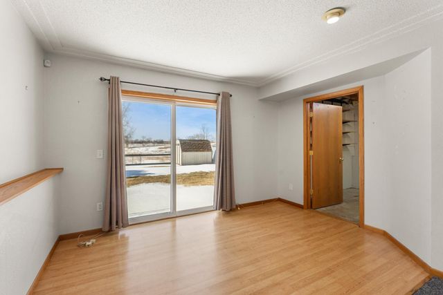 766 Joes Lake Road SE, Cambridge, MN 55008