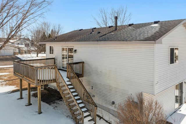 766 Joes Lake Road SE, Cambridge, MN 55008