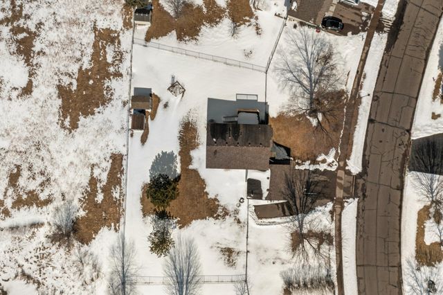 766 Joes Lake Road SE, Cambridge, MN 55008